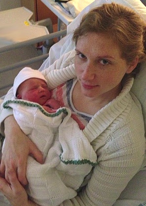 Linda with her new daughter